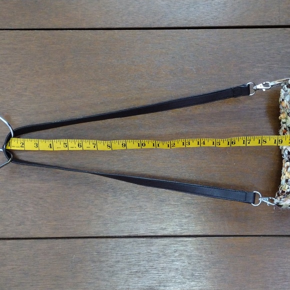 Crocheted Rag Purse - Picture 5 of 9